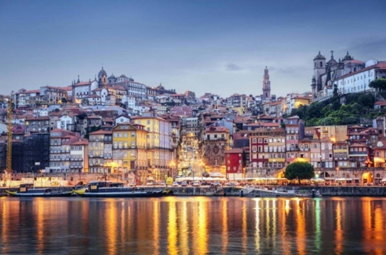 National Theatre Flat Porto Exterior photo